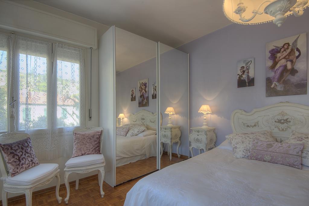 Casa Grandis Dimora Di Charme Nel Cuore Di Bordighera Apartment Bagian luar foto